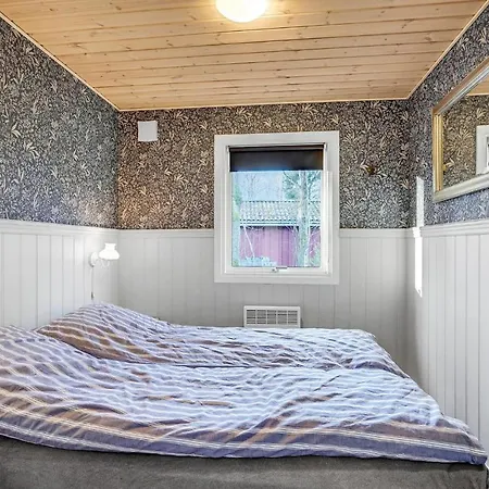 Vakantiehuis Beautiful In With Kitchen